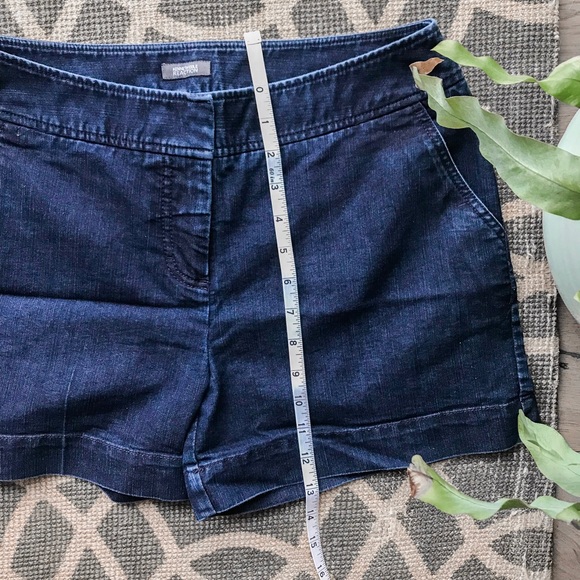Kenneth Cole Reaction Denim Shorts size 8 - Picture 5 of 6